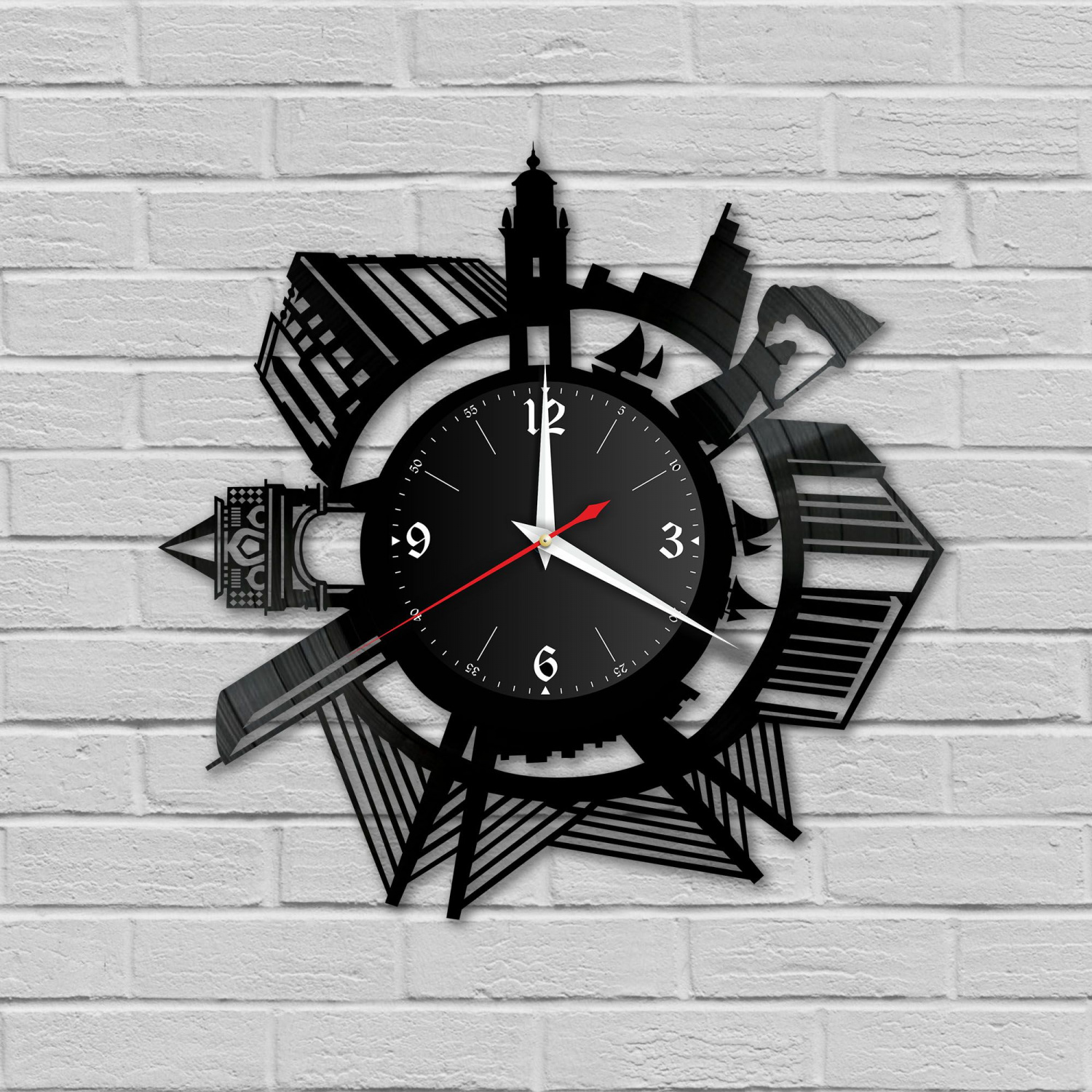 Часы настенные "Владивосток" из винила, №1 VC-10494