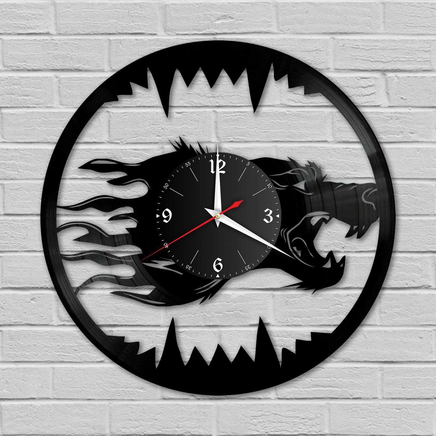 Часы настенные "Волк" из винила, №2 VC-10707
