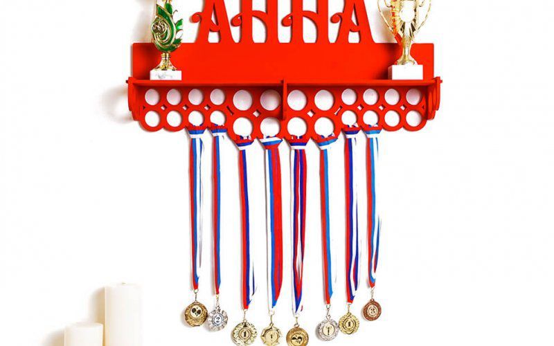 Медальница с полкой "Анна" RED-2004
