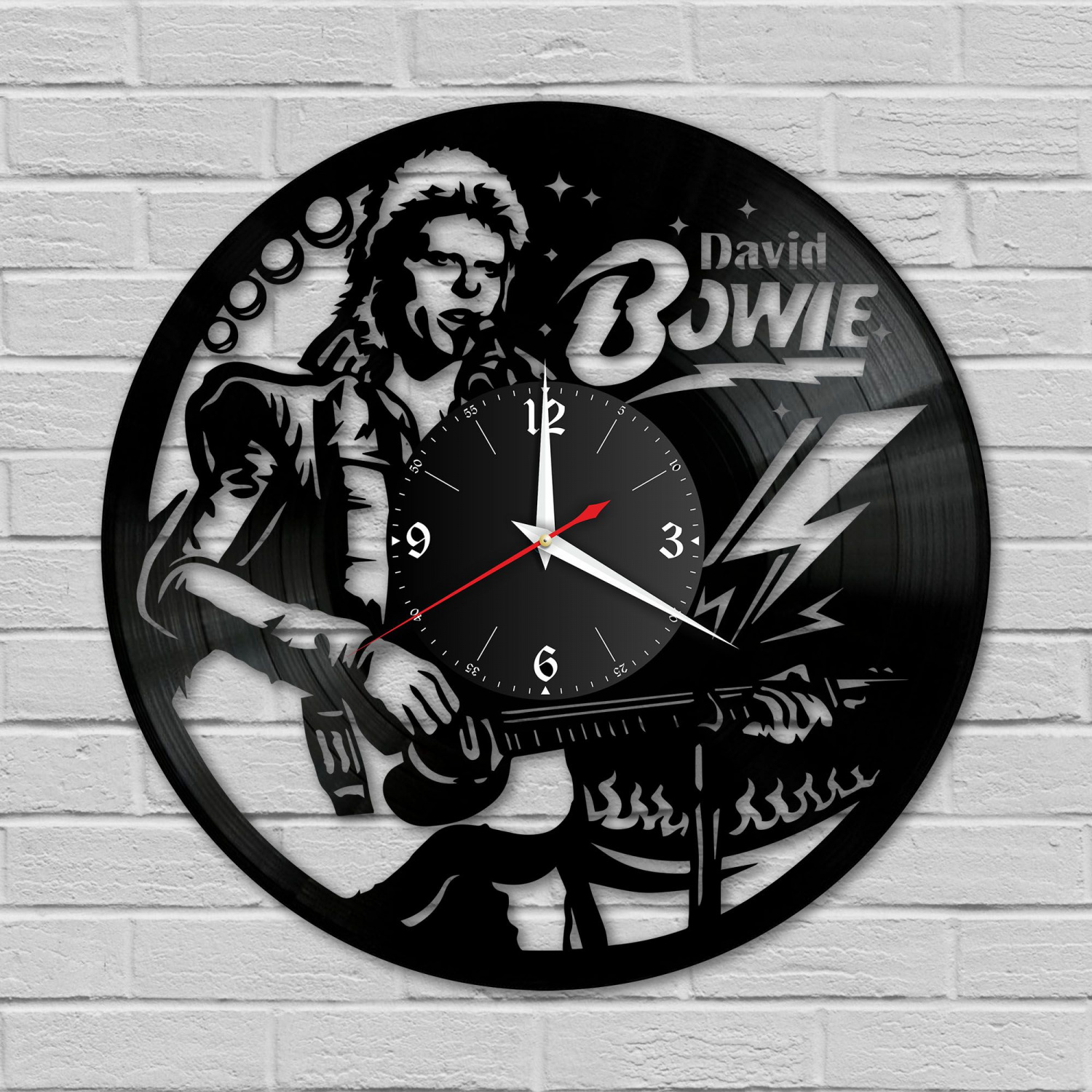 Часы настенные "David Bowie (Дэвид Боуи)" из винила, №1 VC-10088