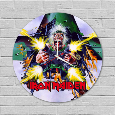 Часы настенные "группа Iron Maiden" из винила, №1, с принтом