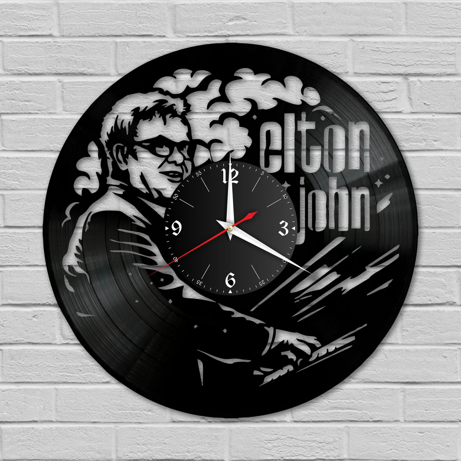 Часы настенные "Элтон Джон (Elton John)" из винила, №1 VC-10244