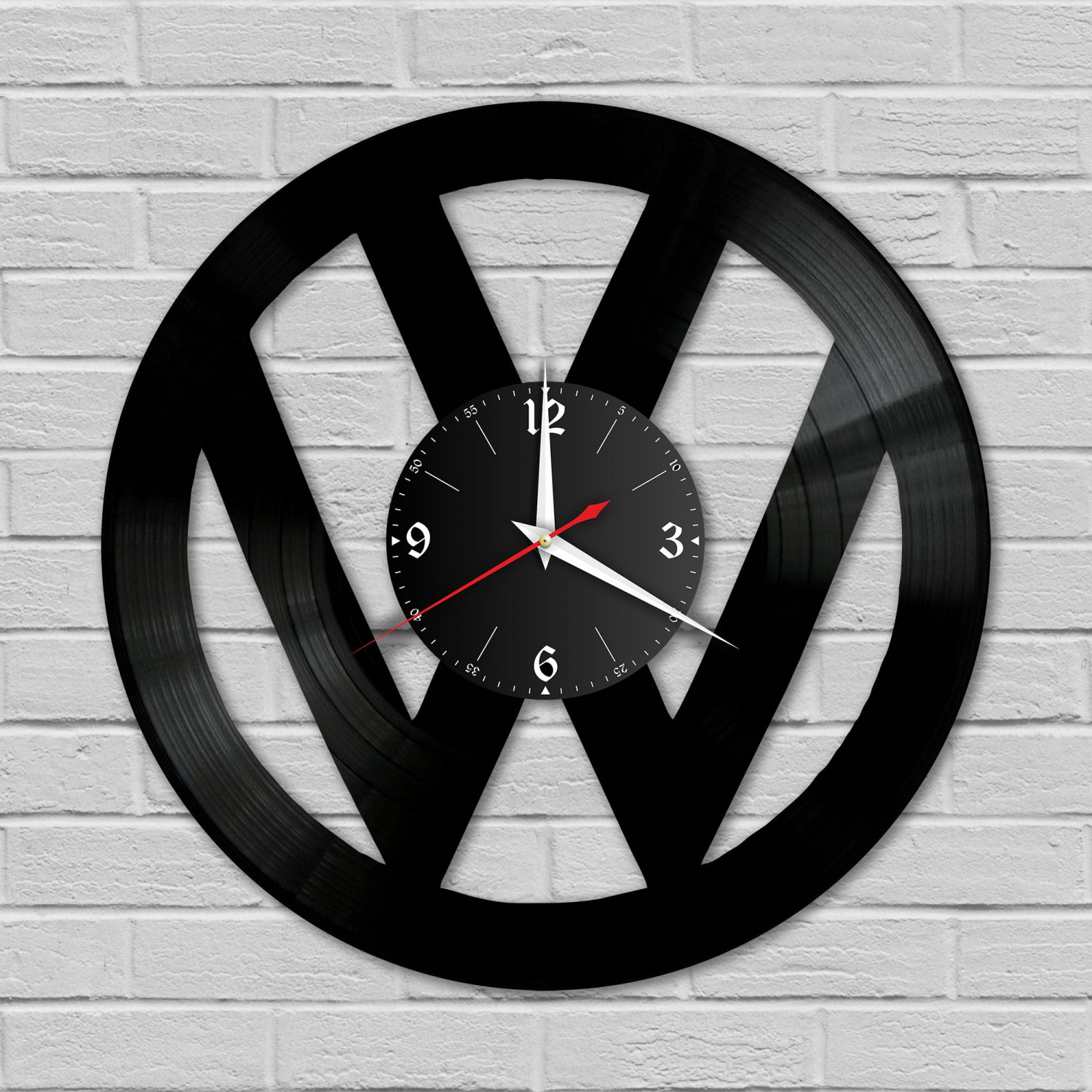Часы настенные "Volkswagen" из винила, №1 VC-10431