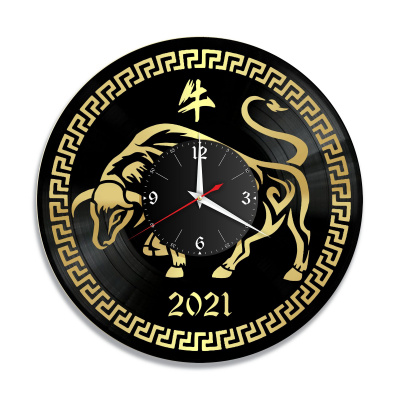 Часы настенные "Новый год 2021 (Бык), золото" из винила, №1